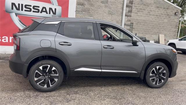 new 2025 Nissan Kicks car, priced at $26,184