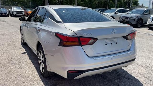 new 2021 Nissan Altima car, priced at $21,700