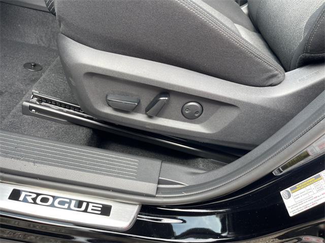 new 2025 Nissan Rogue car, priced at $33,120