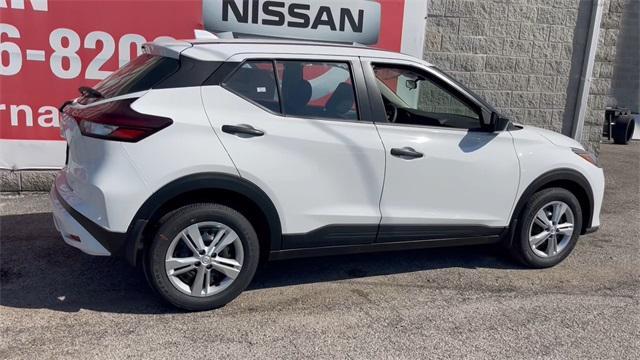 new 2025 Nissan Kicks car, priced at $22,357