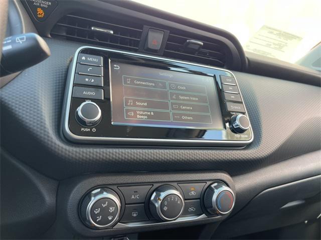 new 2025 Nissan Kicks car, priced at $22,357