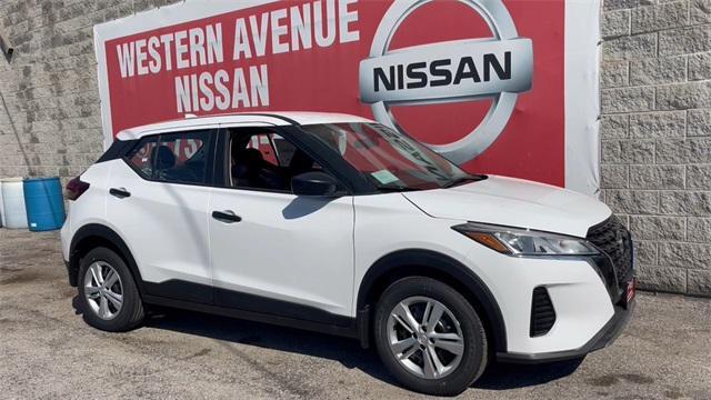 new 2025 Nissan Kicks car, priced at $22,357
