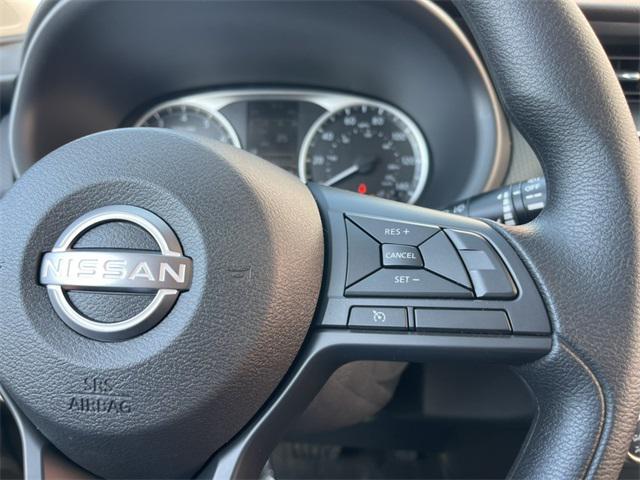 new 2025 Nissan Kicks car, priced at $22,357