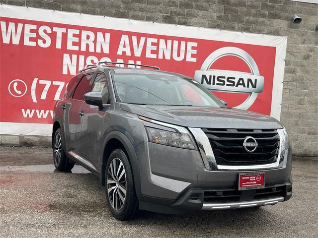 new 2025 Nissan Pathfinder car, priced at $49,265
