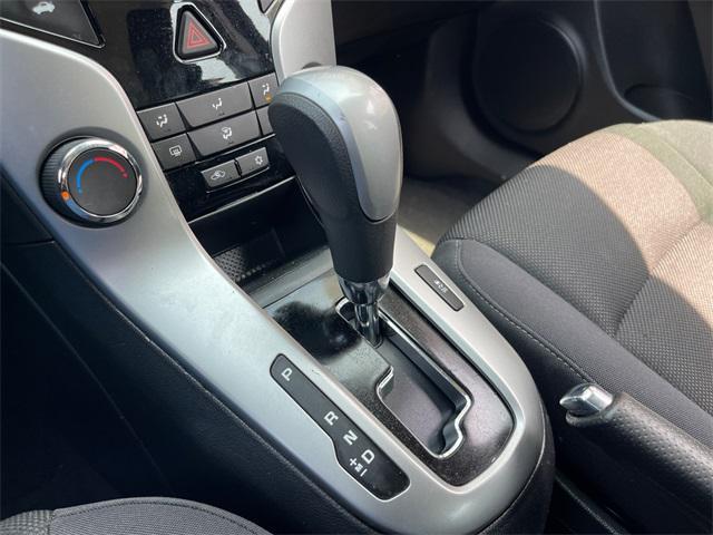 used 2015 Chevrolet Cruze car, priced at $7,680