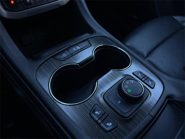 used 2023 GMC Acadia car, priced at $22,945