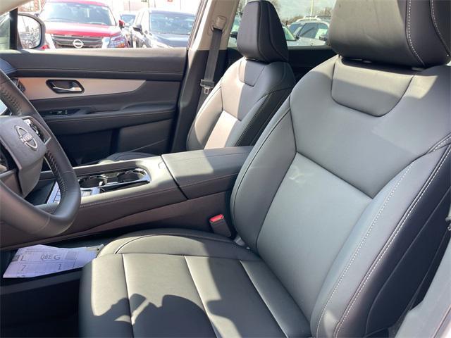 new 2025 Nissan Murano car, priced at $46,121
