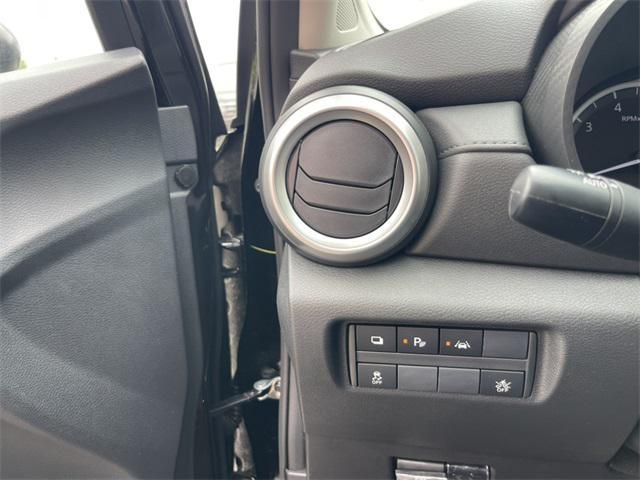 new 2025 Nissan Versa car, priced at $21,315