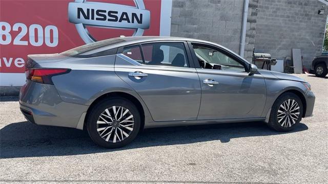 used 2023 Nissan Altima car, priced at $25,830