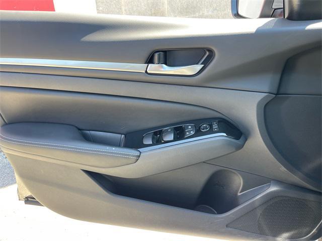 used 2023 Nissan Altima car, priced at $25,830
