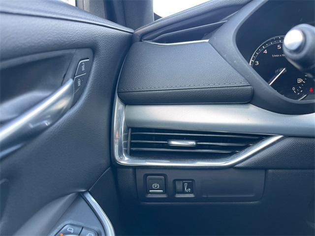 used 2020 Cadillac XT4 car, priced at $20,550