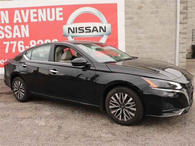 used 2023 Nissan Altima car, priced at $22,030