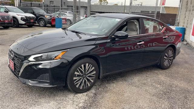 used 2023 Nissan Altima car, priced at $22,030