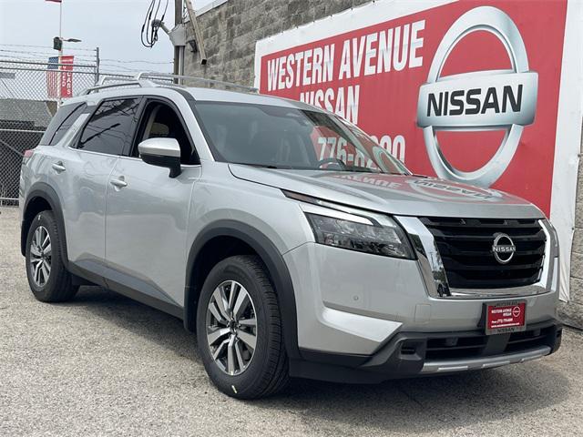 new 2025 Nissan Pathfinder car, priced at $41,350