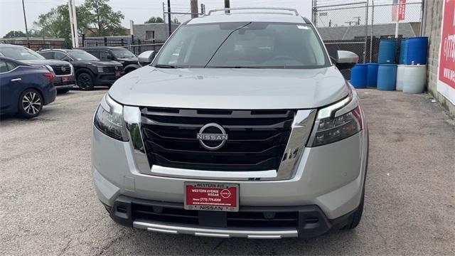 new 2025 Nissan Pathfinder car, priced at $41,350