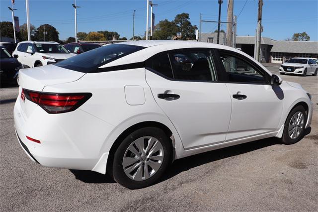 new 2025 Nissan Sentra car, priced at $21,653