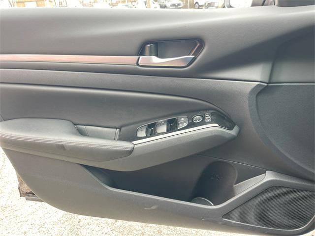 used 2023 Nissan Altima car, priced at $25,640