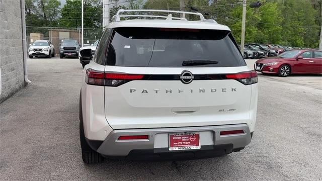 new 2024 Nissan Pathfinder car, priced at $43,805