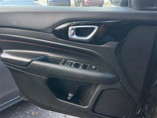 used 2022 Jeep Compass car, priced at $18,765