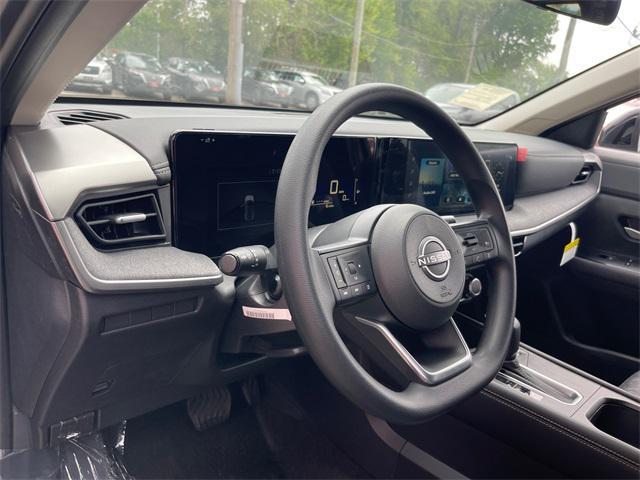 new 2025 Nissan Kicks car, priced at $26,652
