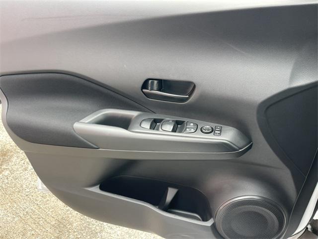 new 2025 Nissan Kicks car, priced at $22,934