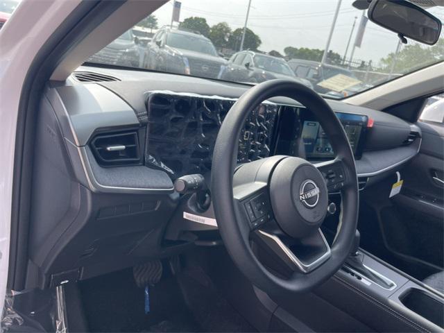 new 2025 Nissan Kicks car, priced at $25,382