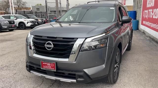new 2025 Nissan Pathfinder car, priced at $50,167