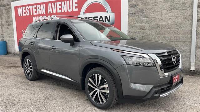 new 2025 Nissan Pathfinder car, priced at $50,167