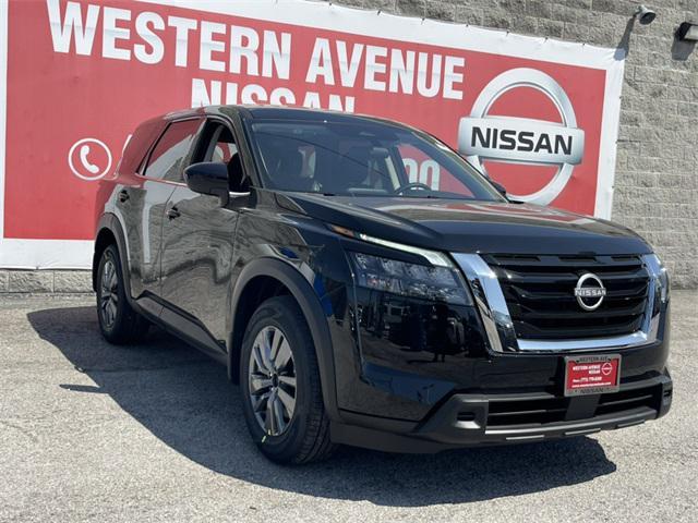 new 2025 Nissan Pathfinder car, priced at $37,640
