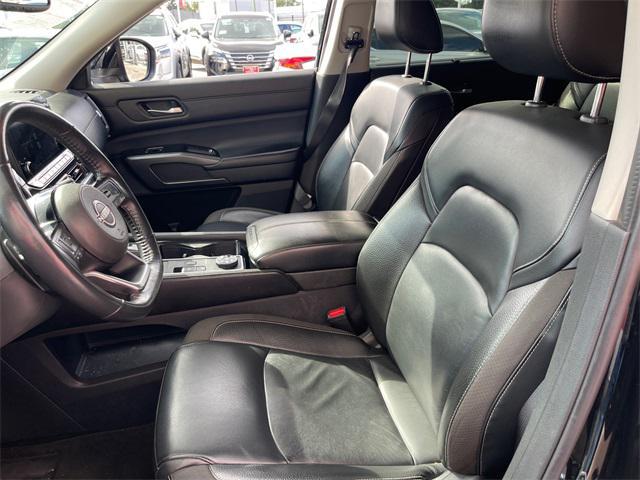 used 2022 Nissan Pathfinder car, priced at $31,095
