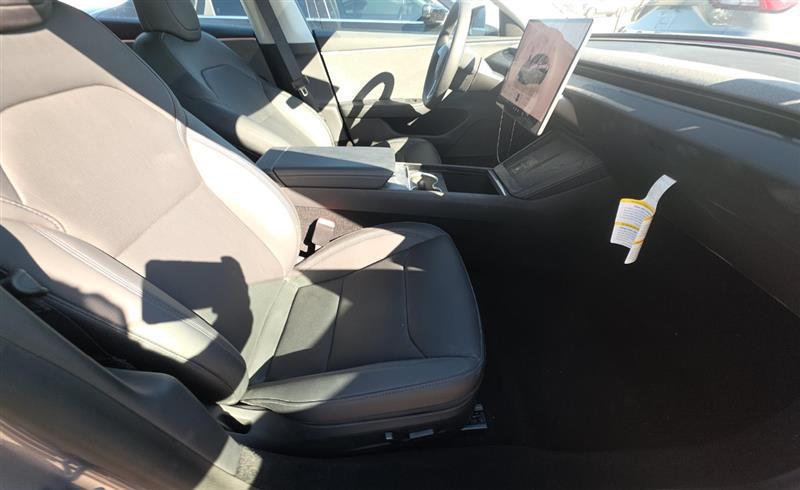 used 2025 Tesla Model 3 car, priced at $33,500