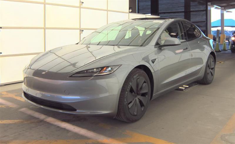 used 2025 Tesla Model 3 car, priced at $33,500