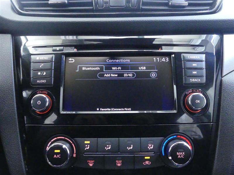 used 2021 Nissan Rogue Sport car, priced at $15,500