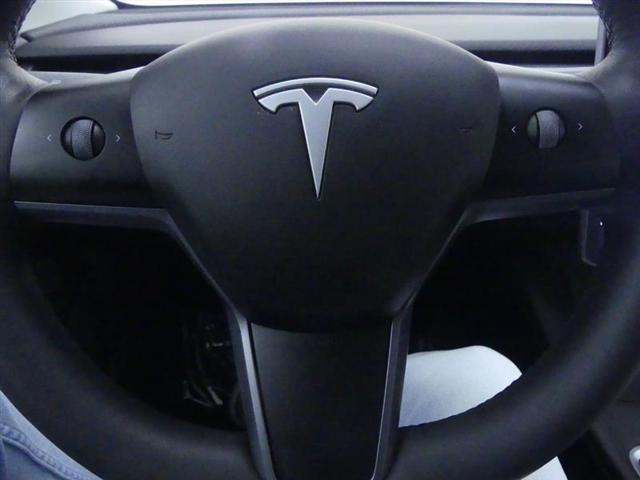 used 2021 Tesla Model 3 car, priced at $19,500