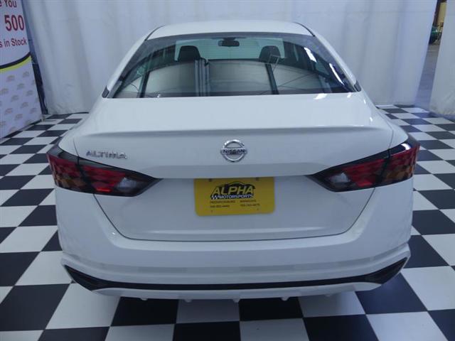 used 2022 Nissan Altima car, priced at $15,850