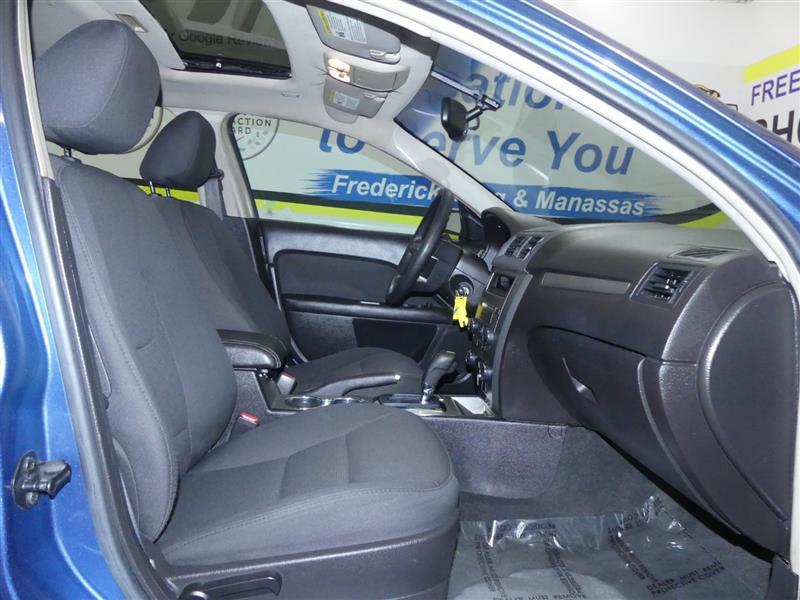 used 2010 Ford Fusion car, priced at $3,500