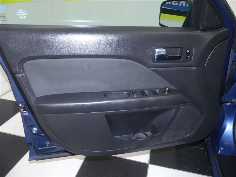 used 2010 Ford Fusion car, priced at $3,500