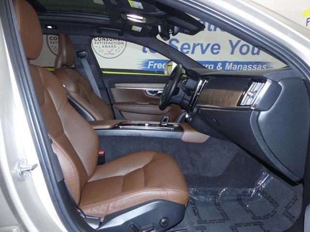 used 2023 Volvo V90 Cross Country car, priced at $41,500