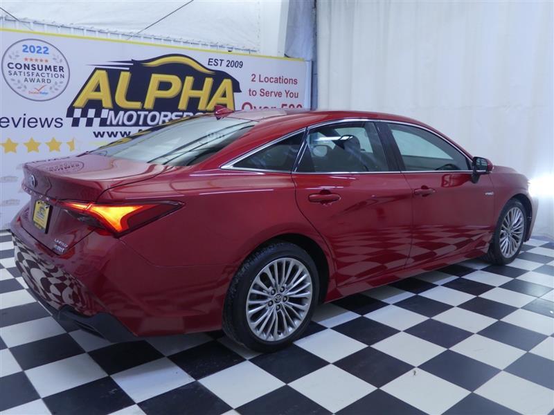 used 2021 Toyota Avalon Hybrid car, priced at $30,900