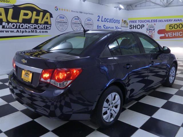 used 2014 Chevrolet Cruze car, priced at $9,700