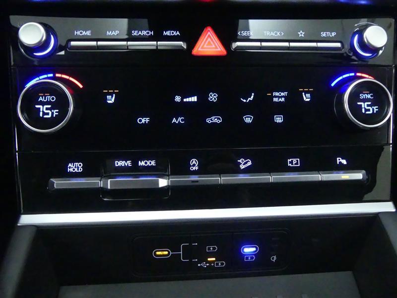 used 2024 Hyundai Santa Fe car, priced at $26,500