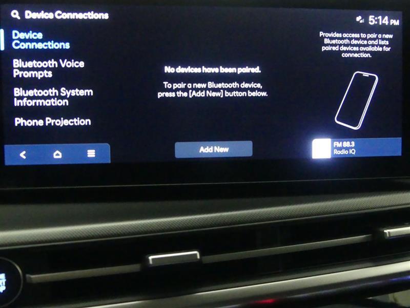 used 2024 Hyundai Santa Fe car, priced at $26,500