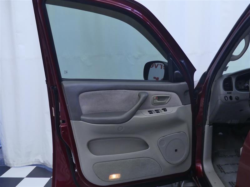 used 2004 Toyota Sequoia car, priced at $7,500