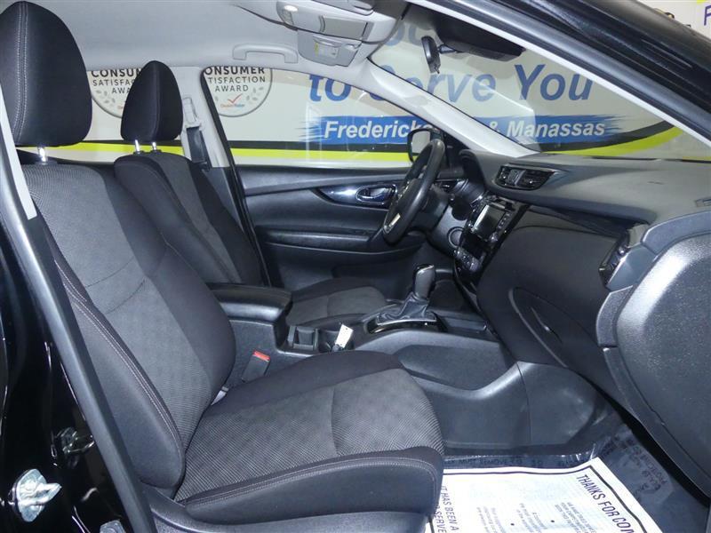 used 2019 Nissan Rogue Sport car, priced at $10,000