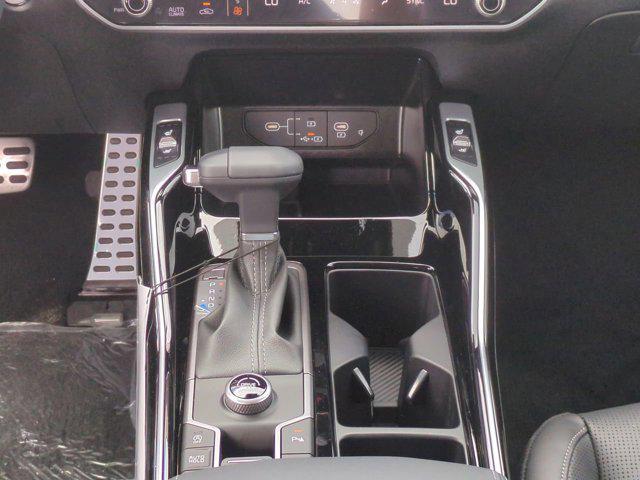 new 2025 Kia Sorento car, priced at $40,347