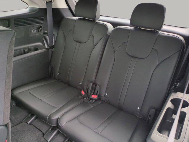 new 2025 Kia Sorento car, priced at $36,086