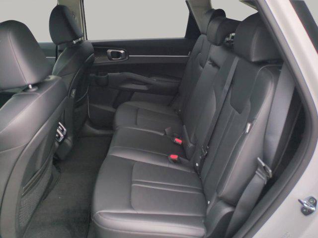 new 2025 Kia Sorento car, priced at $36,086