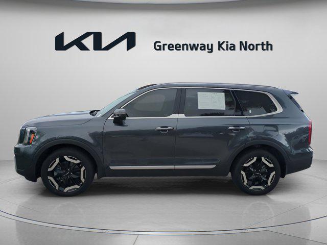 used 2024 Kia Telluride car, priced at $32,722