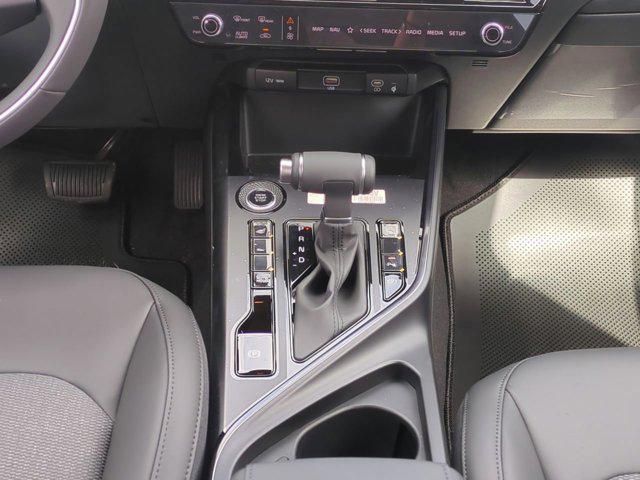 new 2025 Kia Niro car, priced at $28,821