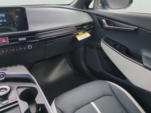 new 2025 Kia EV6 car, priced at $44,551